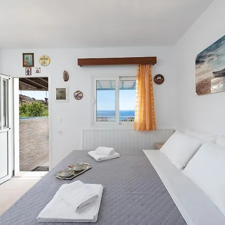 Springs Petronas Apartment Archangelos  Exterior foto