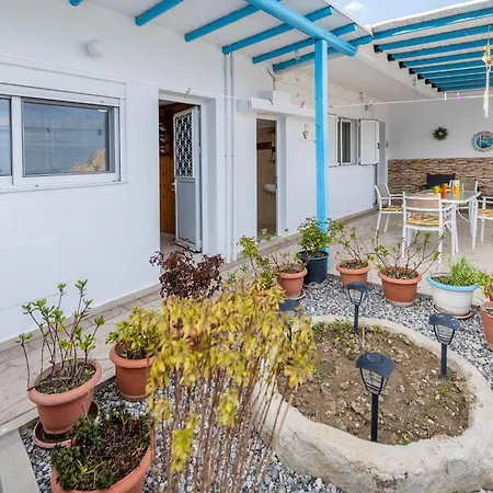 Springs Petronas Apartment Archangelos  Exterior foto
